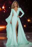 White Appliqued V-Neck Mermaid Pageant Dress With High Slit